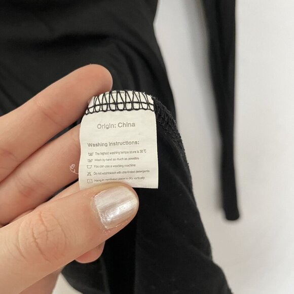 Untyhots Black Long Sleeve Turtleneck Top Size S casual winter turtleneck - Picture 5 of 8